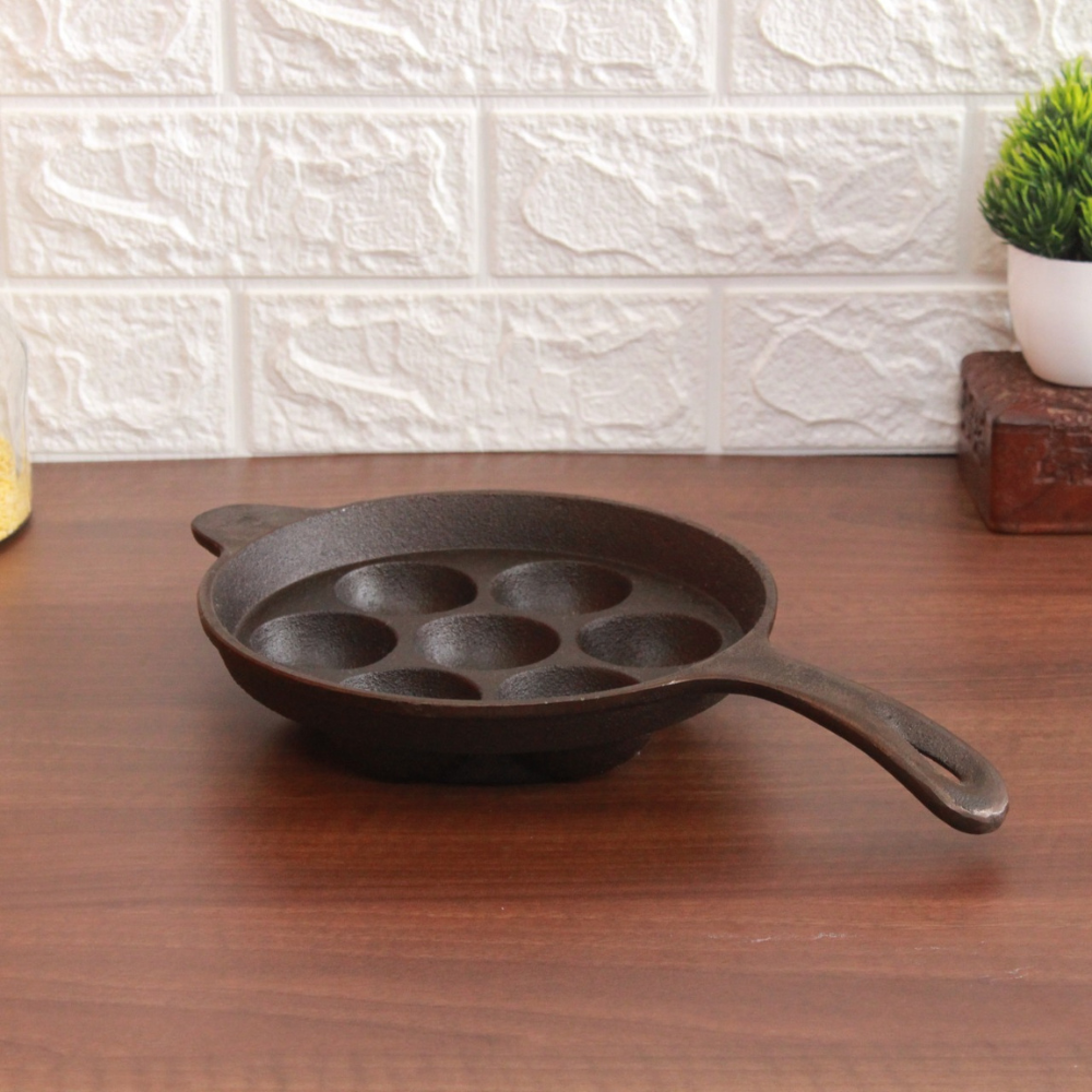 KREME CAST IRON LONG HANDLE PADDU/PANIYARAM PAN
